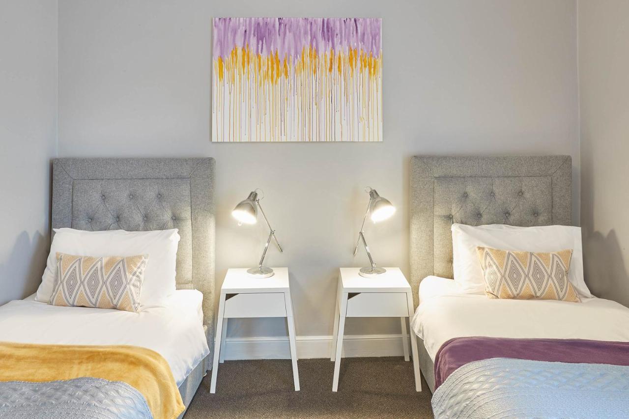 Eskdale House By Horizon Stays Darlington  Eksteriør billede